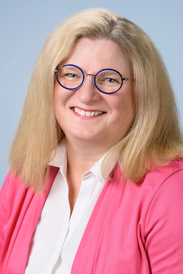 Sue Boisvert Headshot